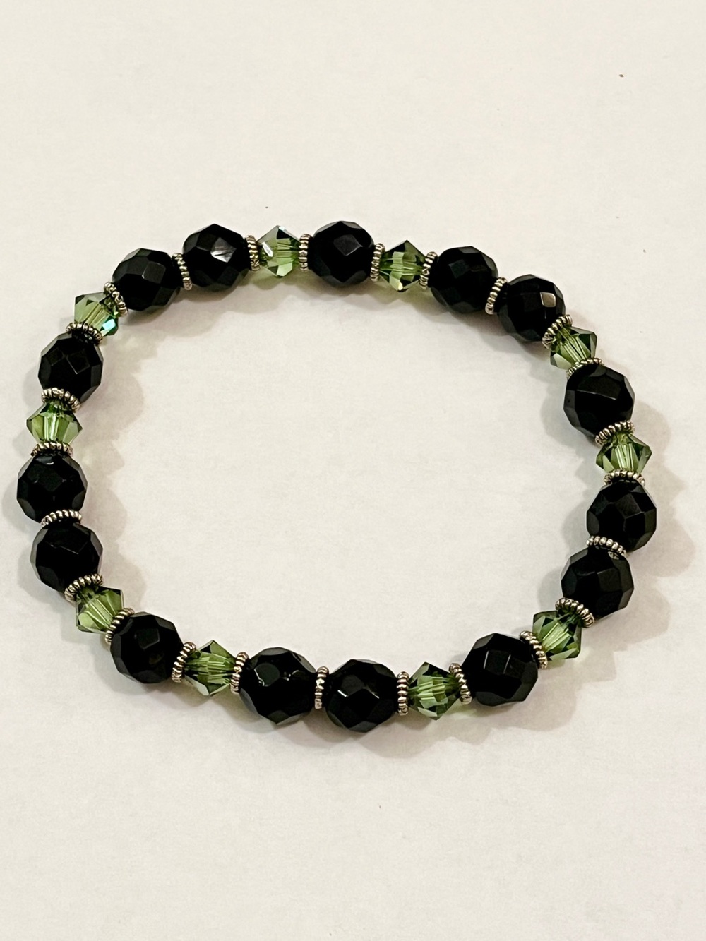 Black and Green Faceted Bead Stretch Bracelet